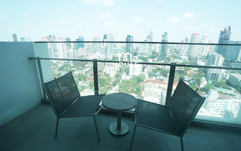 Aequa Sukhumvit 49 