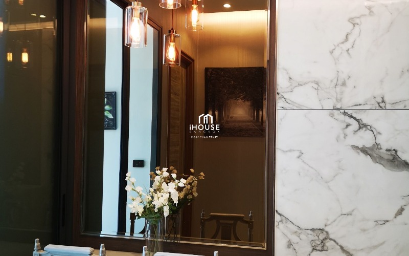 Mayfair Place Sukhumvit 50