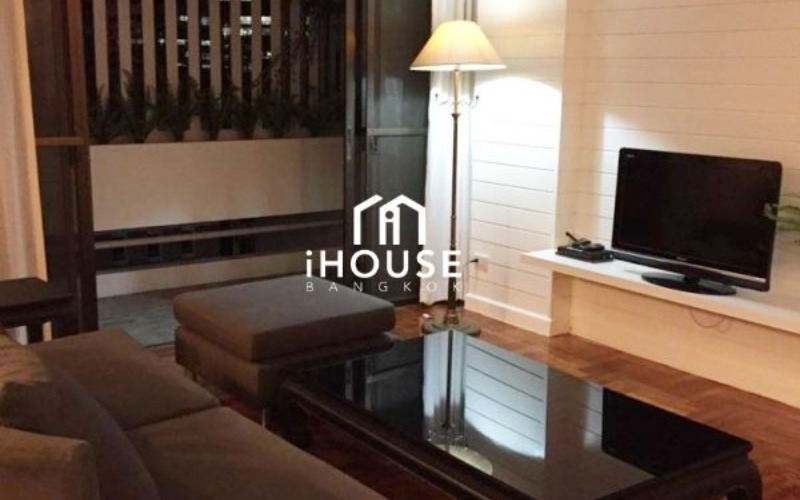 Sukhumvit House