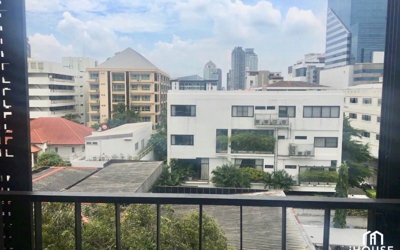 Tree Condo Sukhumvit 42