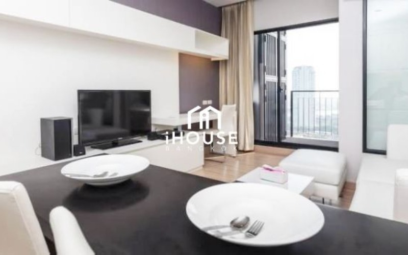 Urbano Absolute Sathon - Taksin