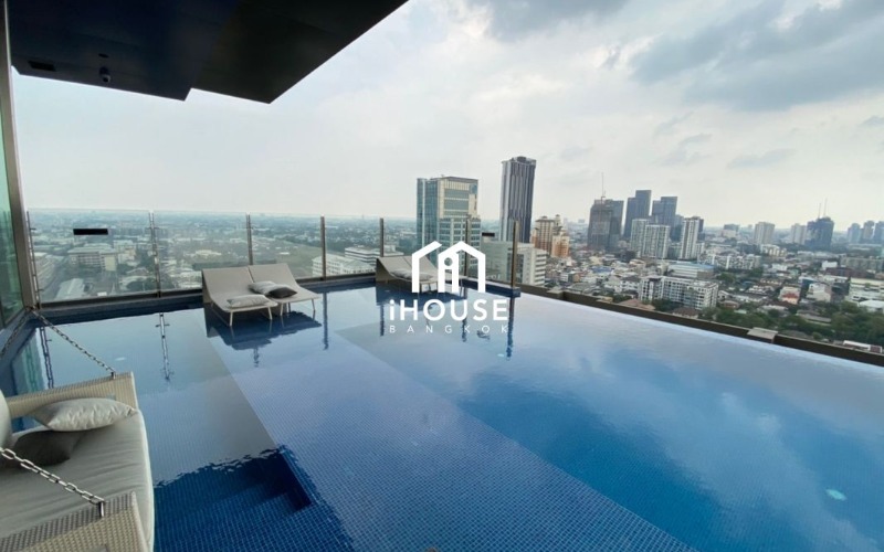 Life Sukhumvit 62