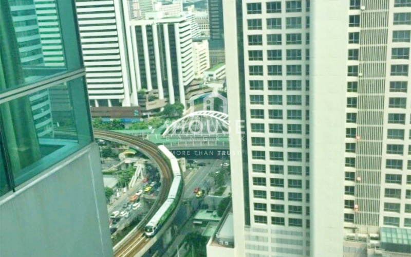 Sky Villas Sathorn