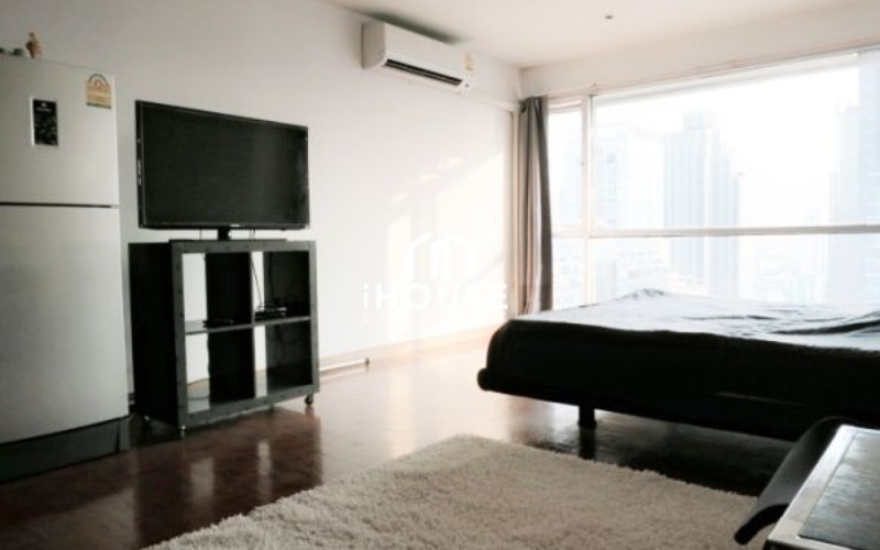 Sukhumvit Suite