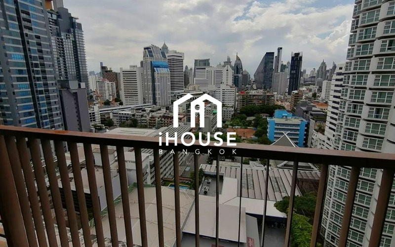 15 Sukhumvit Residences