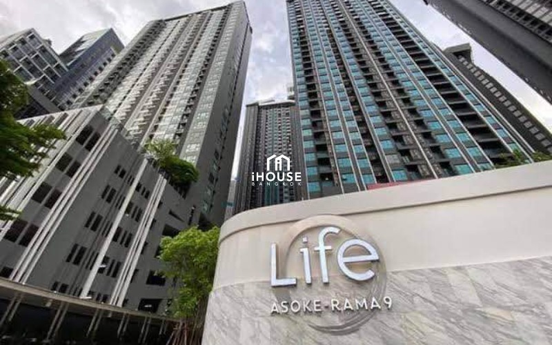 LIFE Asoke - Rama 9