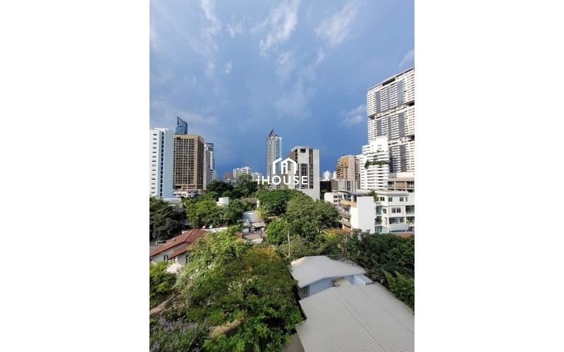 Condolette Dwell Sukhumvit 26