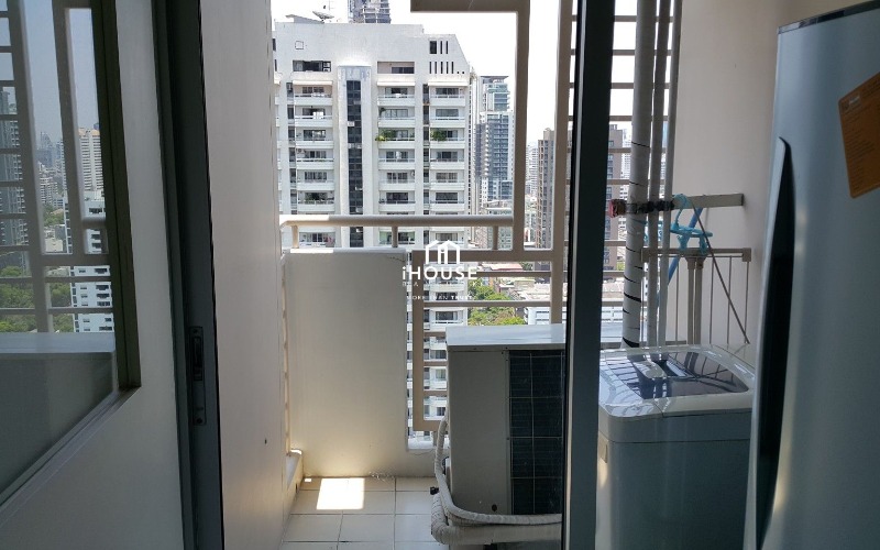 Condo One X Sukhumvit 26