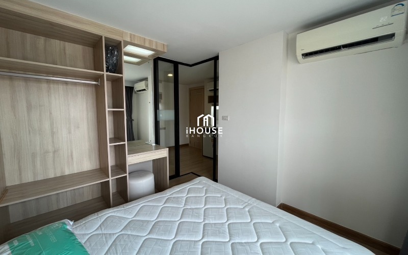 Level Condominium