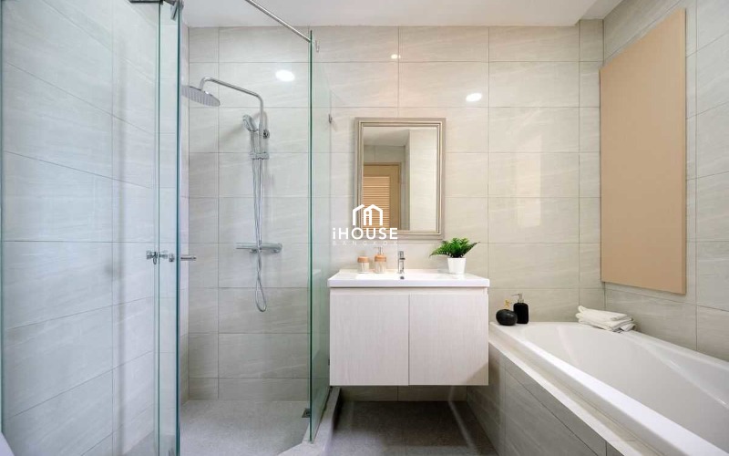 Hampton Thonglor 10