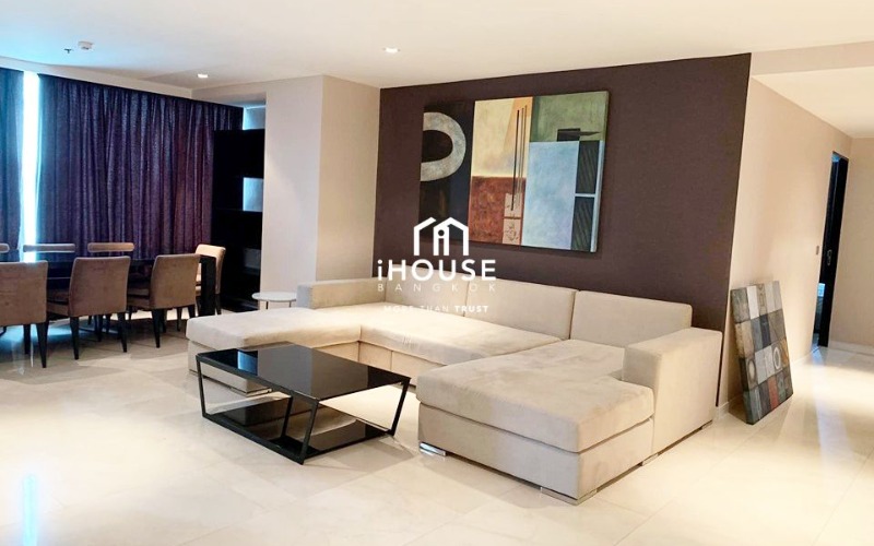 Eight Thonglor Residence